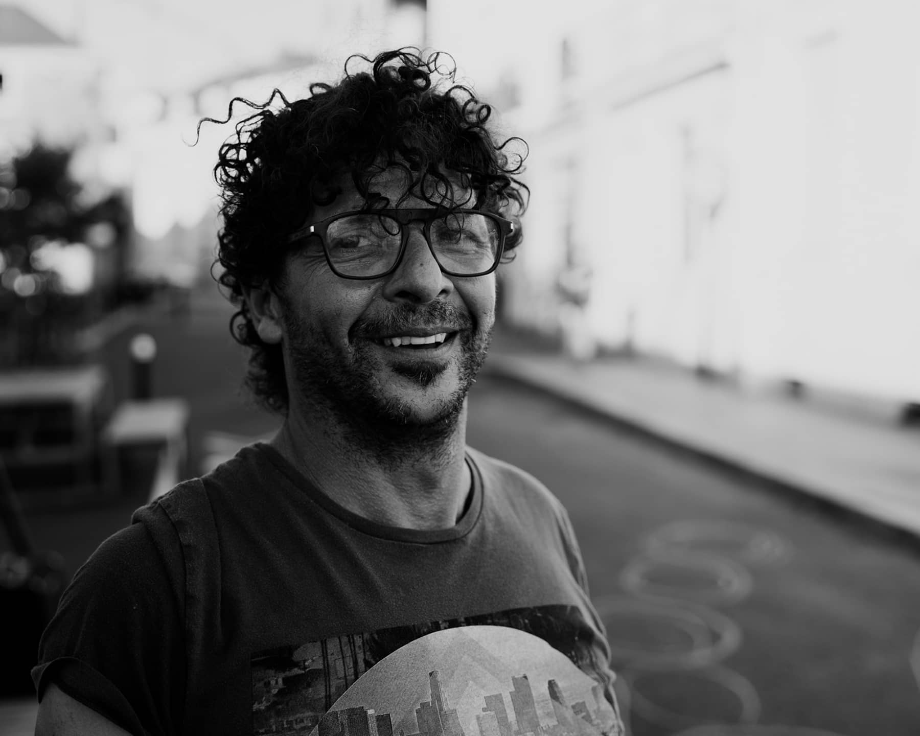 photo de Diego portrait qui sourit à la caméra